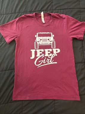 Maroon Jeep Girl T shirt size small